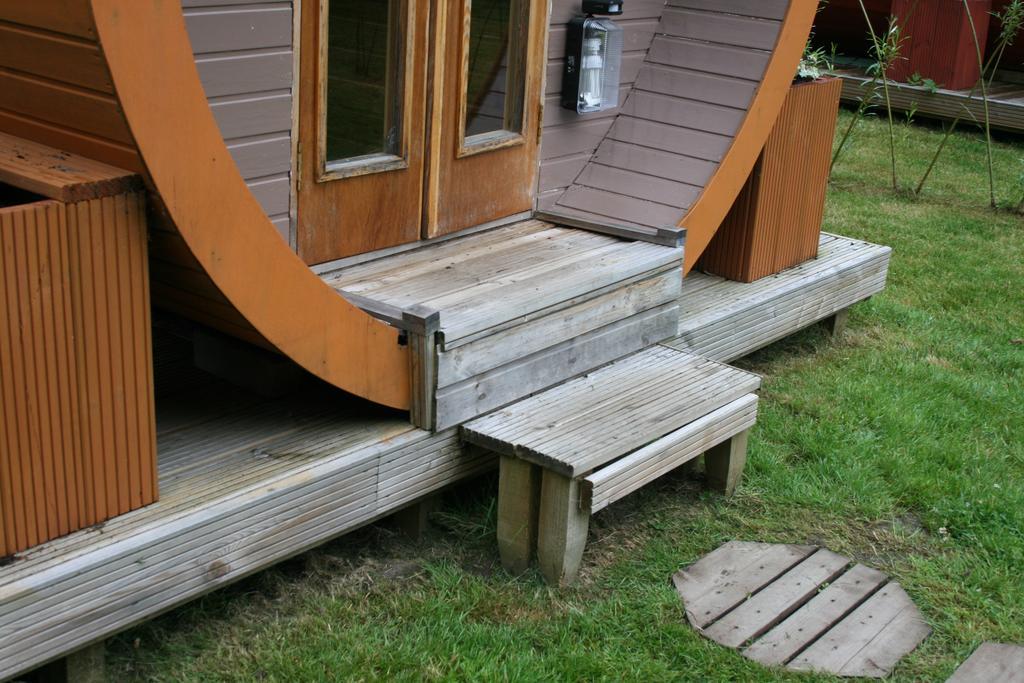 Bcc Lochness Hostel Pods Bearnock Habitación foto