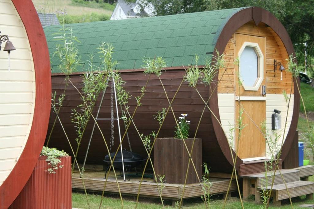 Bcc Lochness Hostel Pods Bearnock Exterior foto